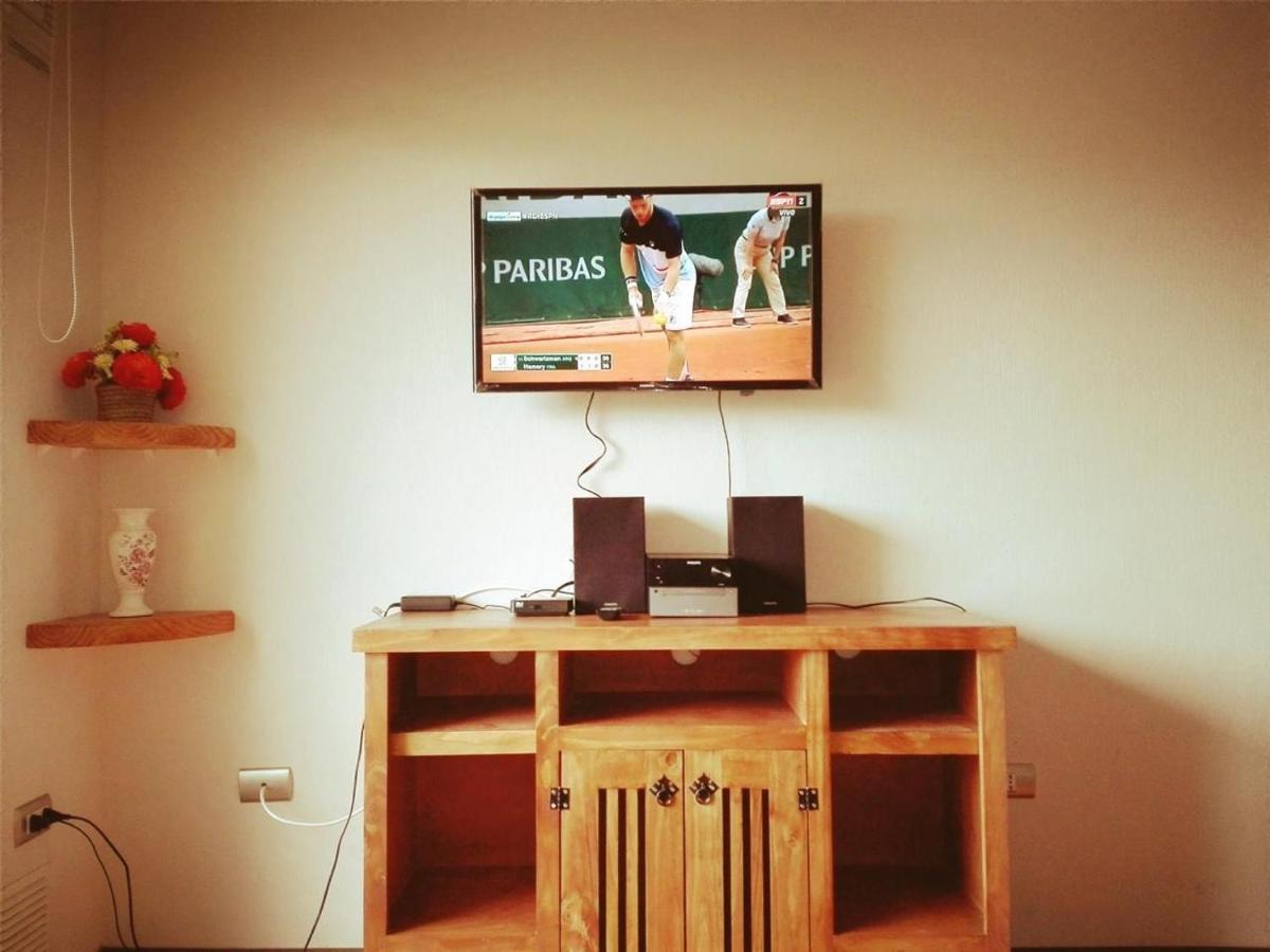 Apartamento Depto Wifi Internet Full Equipado A 5 Min De Y Centro
